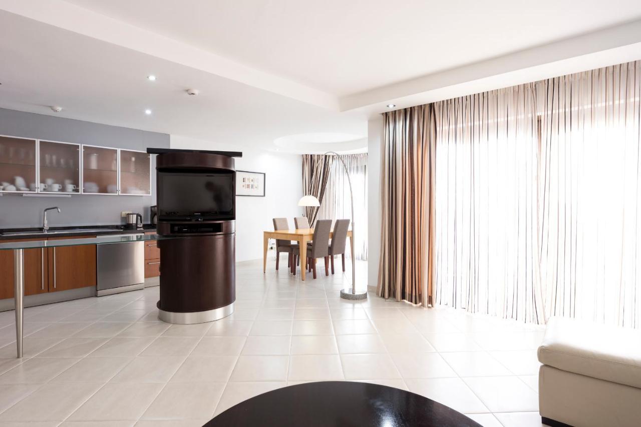 Atlas Suites Tenerife By Enjoyahome Los Cristianos  Bagian luar foto